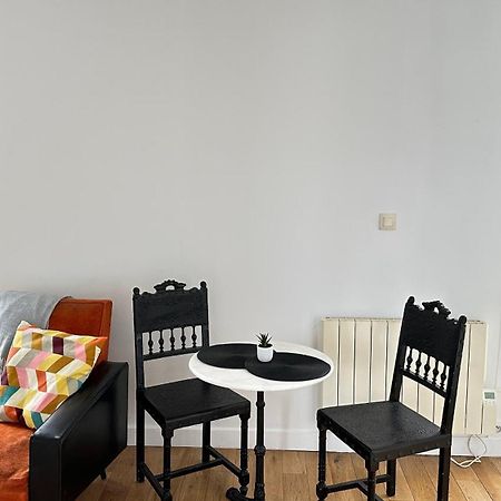 Charmant Studio Au Coeur Du 18E Paris Exterior foto